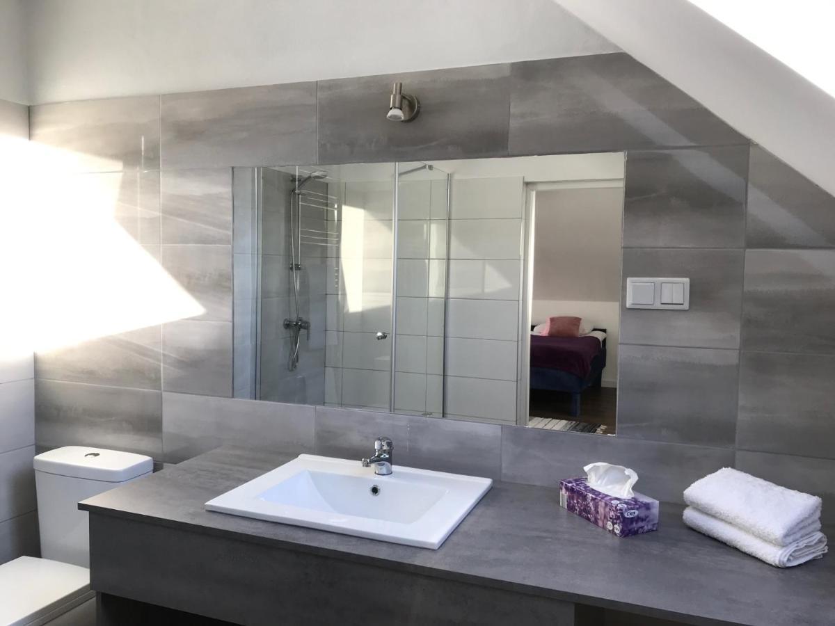 Happiness Country Retreat Villa Bubel ภายนอก รูปภาพ